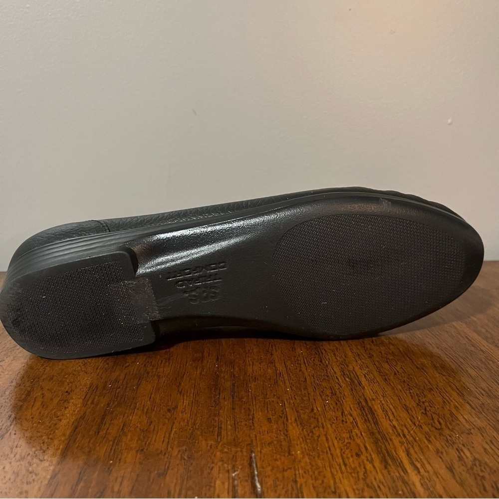 SAS Black Leather Loafers - Picture 9 of 12